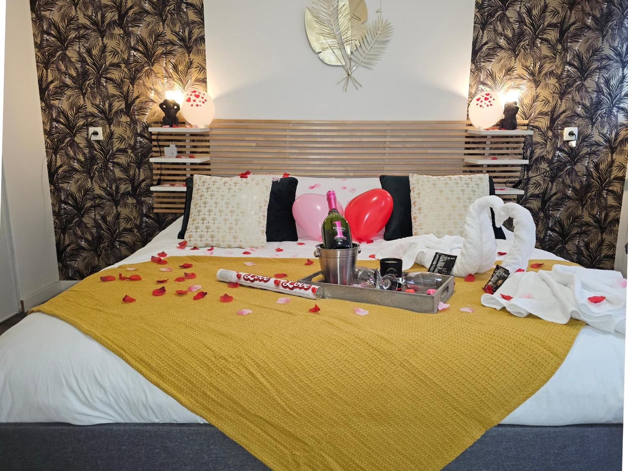 Le Concorde-Wifi-Clim-Parking-3Etoiles-Ockeys Apartment Bram ภายนอก รูปภาพ